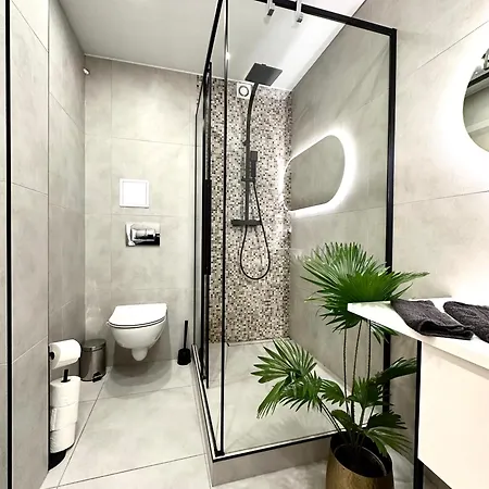 Appartement Moonlight ~ Self Check-in 24 ~ Parking & Lift